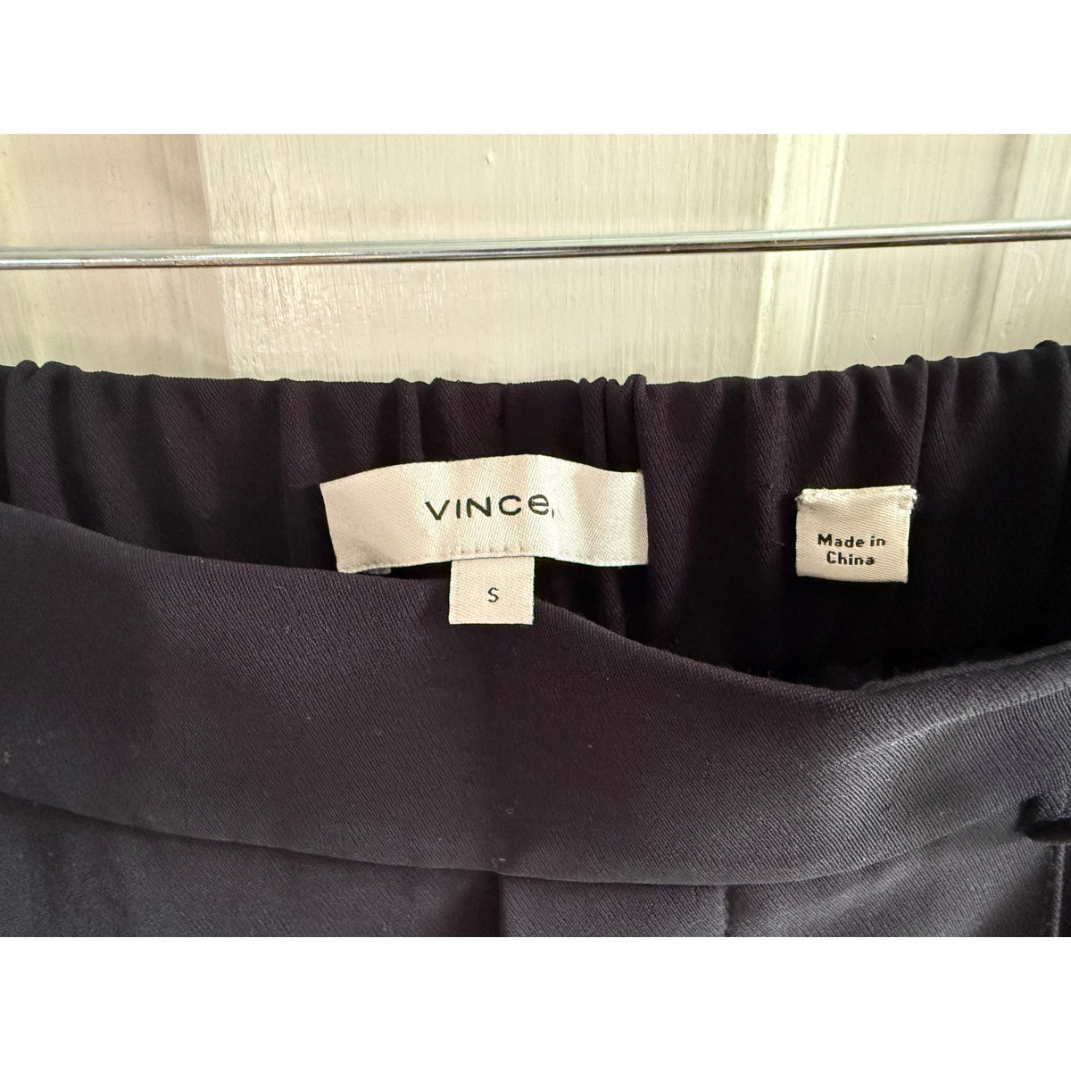 Vince Black Jogger Pants Women’s Size 2 Performance EUC