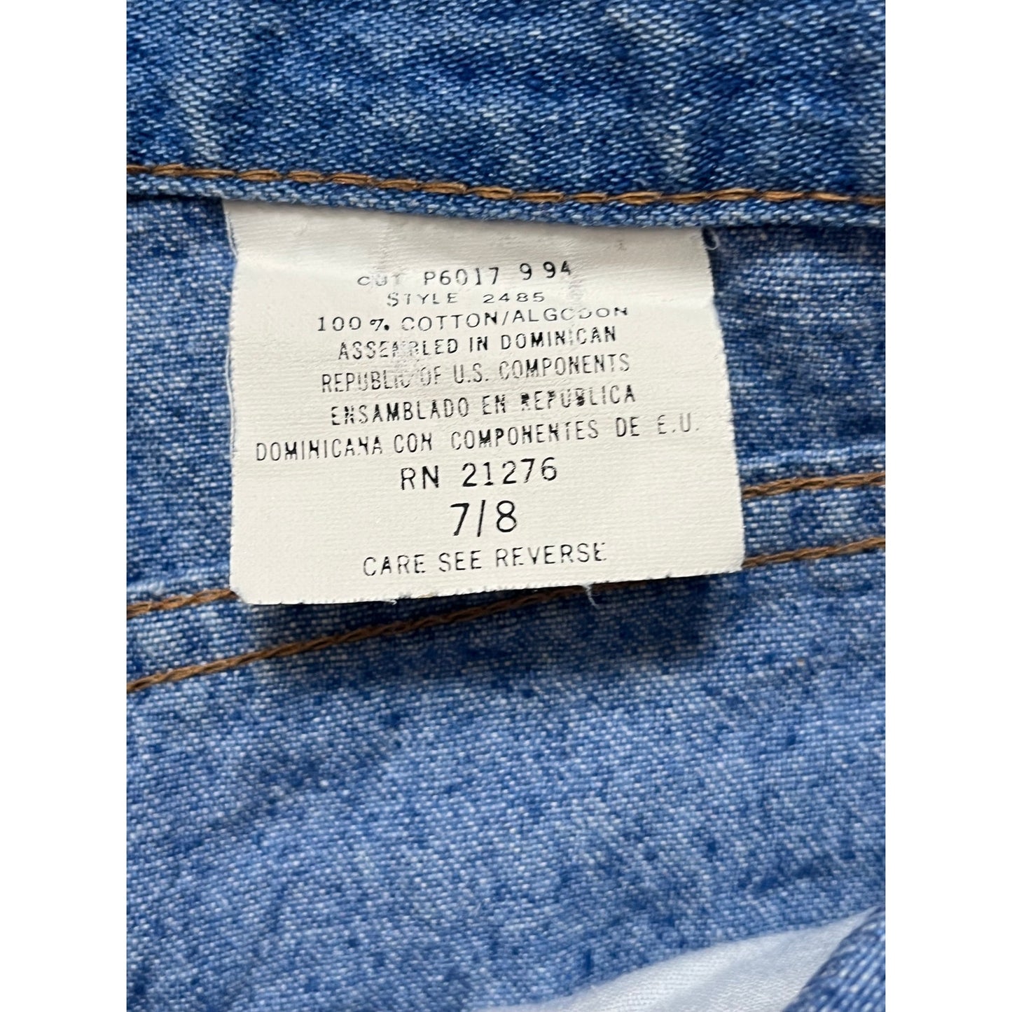 Vintage Denim Republic High Waisted Jean Shorts 7/8 Blue Medium Wash Retro