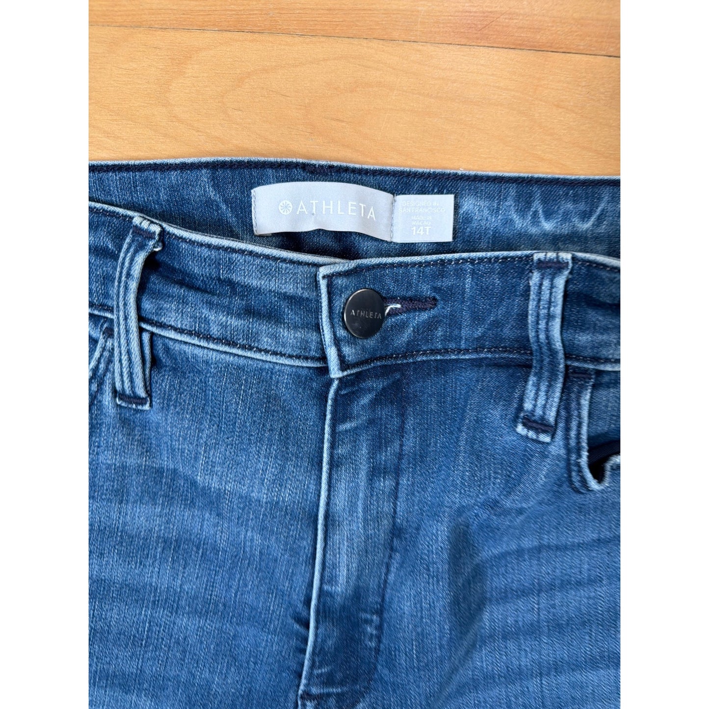 Athleta Size 14T Mid Rise Skinny Dark Wash Stretch Jean