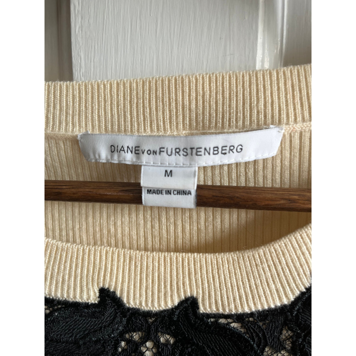 🕯️🕊️ DVF Diane von Furstenberg Ivory Wool Blend Lace Trim Sweater Size M/P