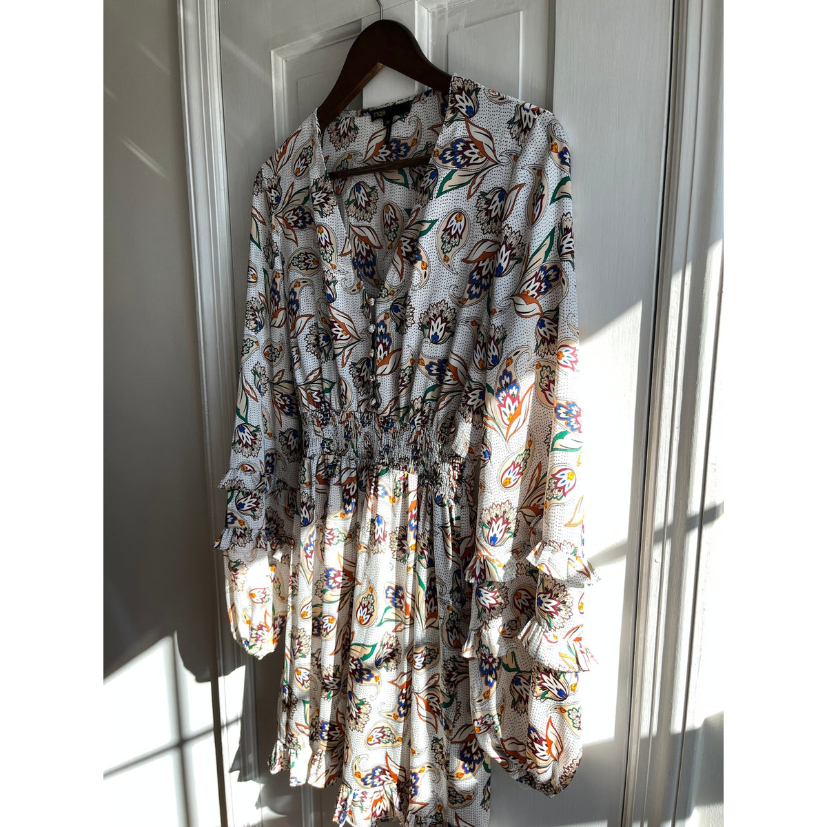 Maje White Floral Ruffle Mini Dress Tiered Bell Sleeve V-Neck Boho EU 38 US 6