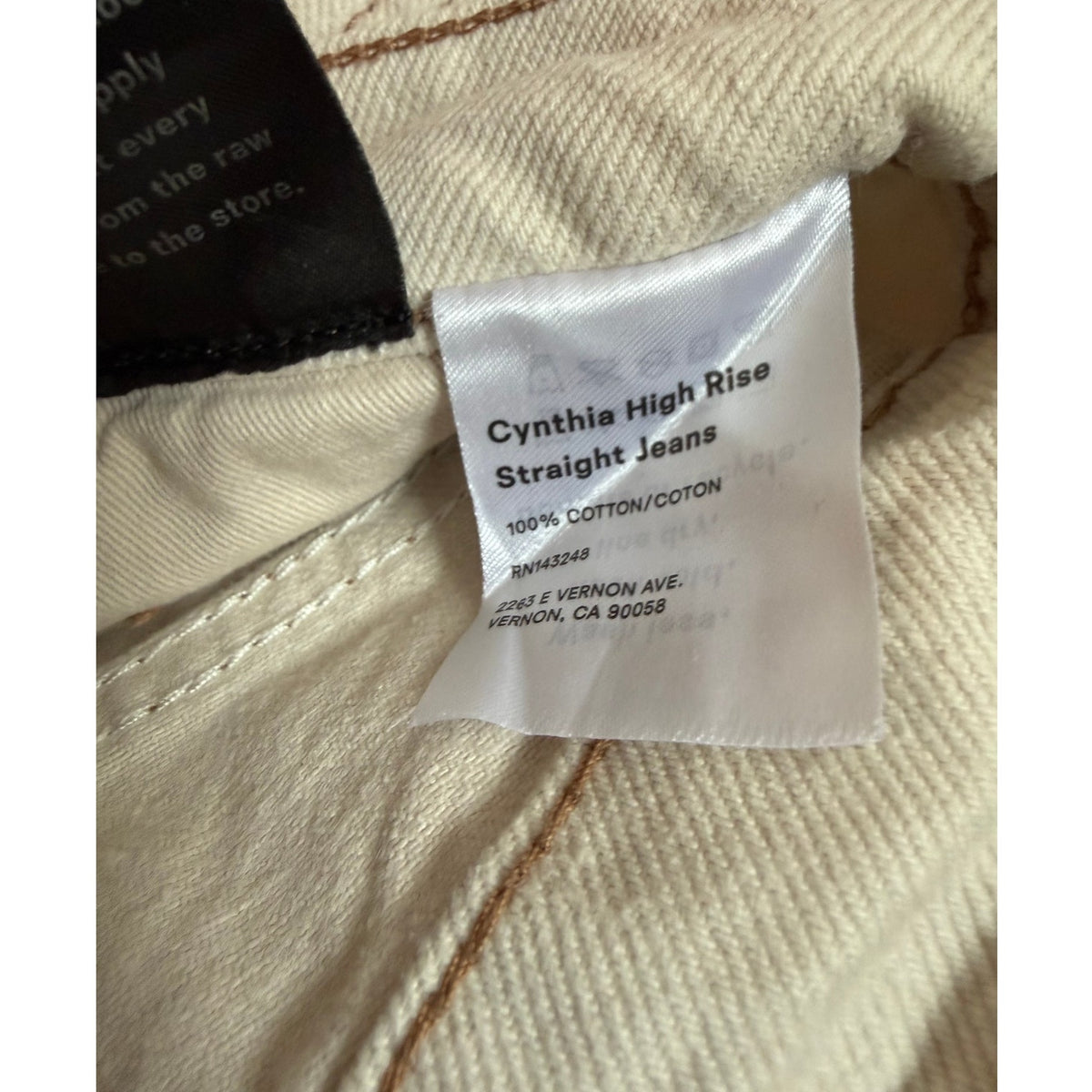 Reformation Cynthia High Rise Straight Jeans Bone White Size 24 EUC