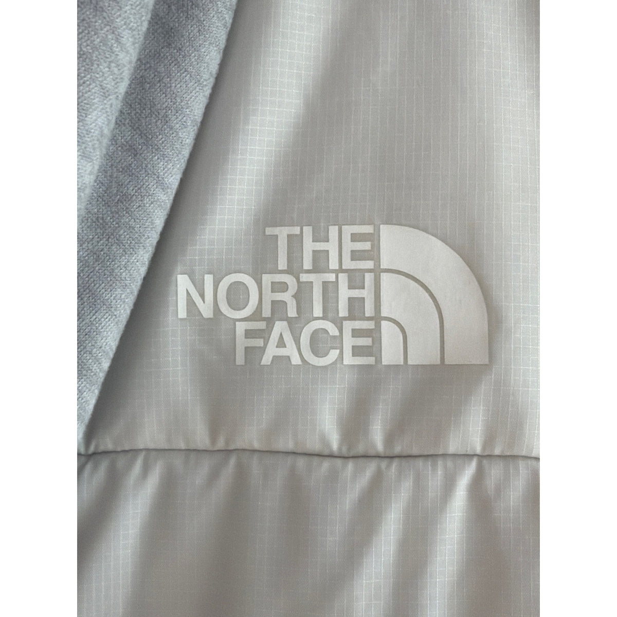 The North Face Women's Gray Quilted Hybrid Fleece Full-Zip Jacket, Size Small 