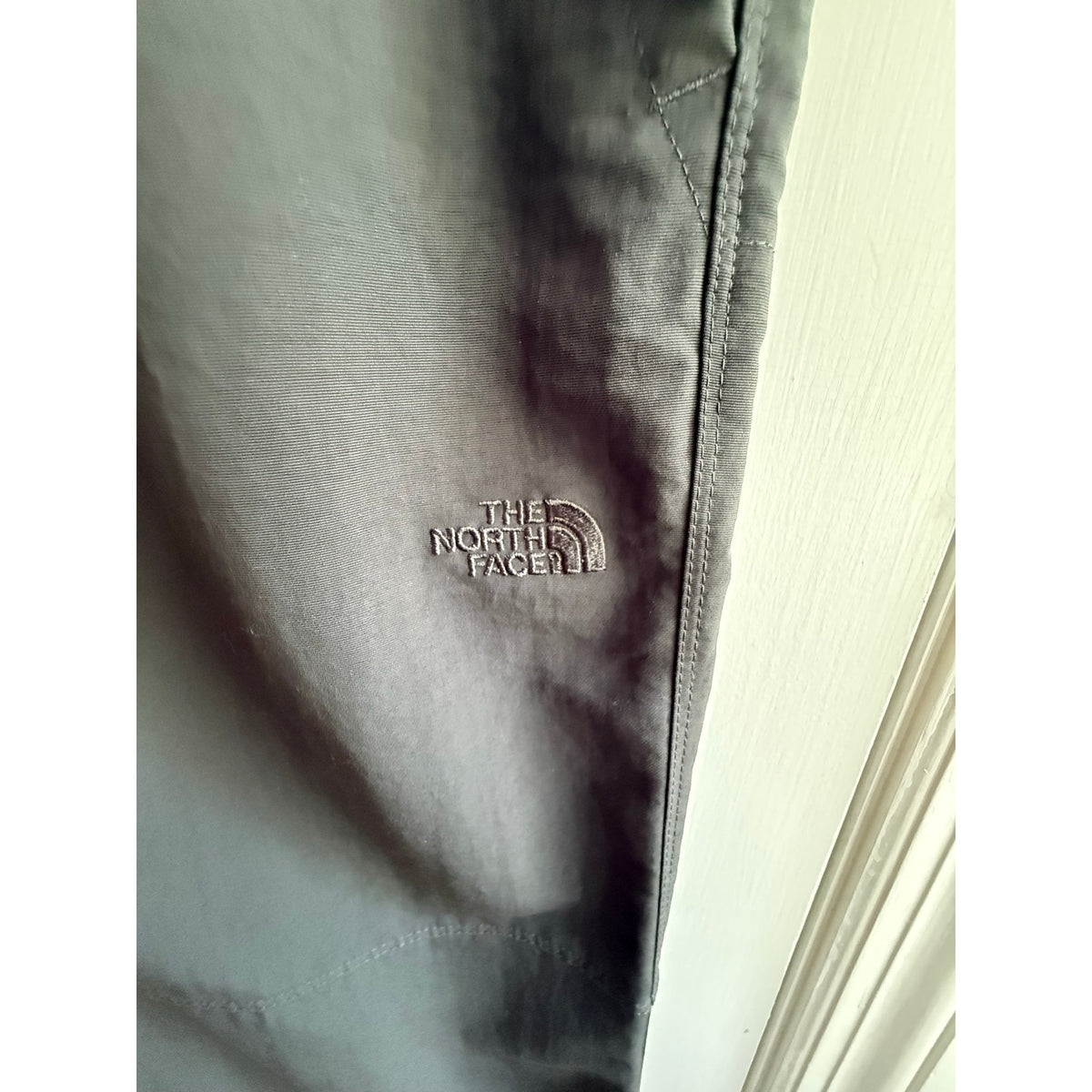 The North Face Women's Hiking Pants - Size 30 (Medium)