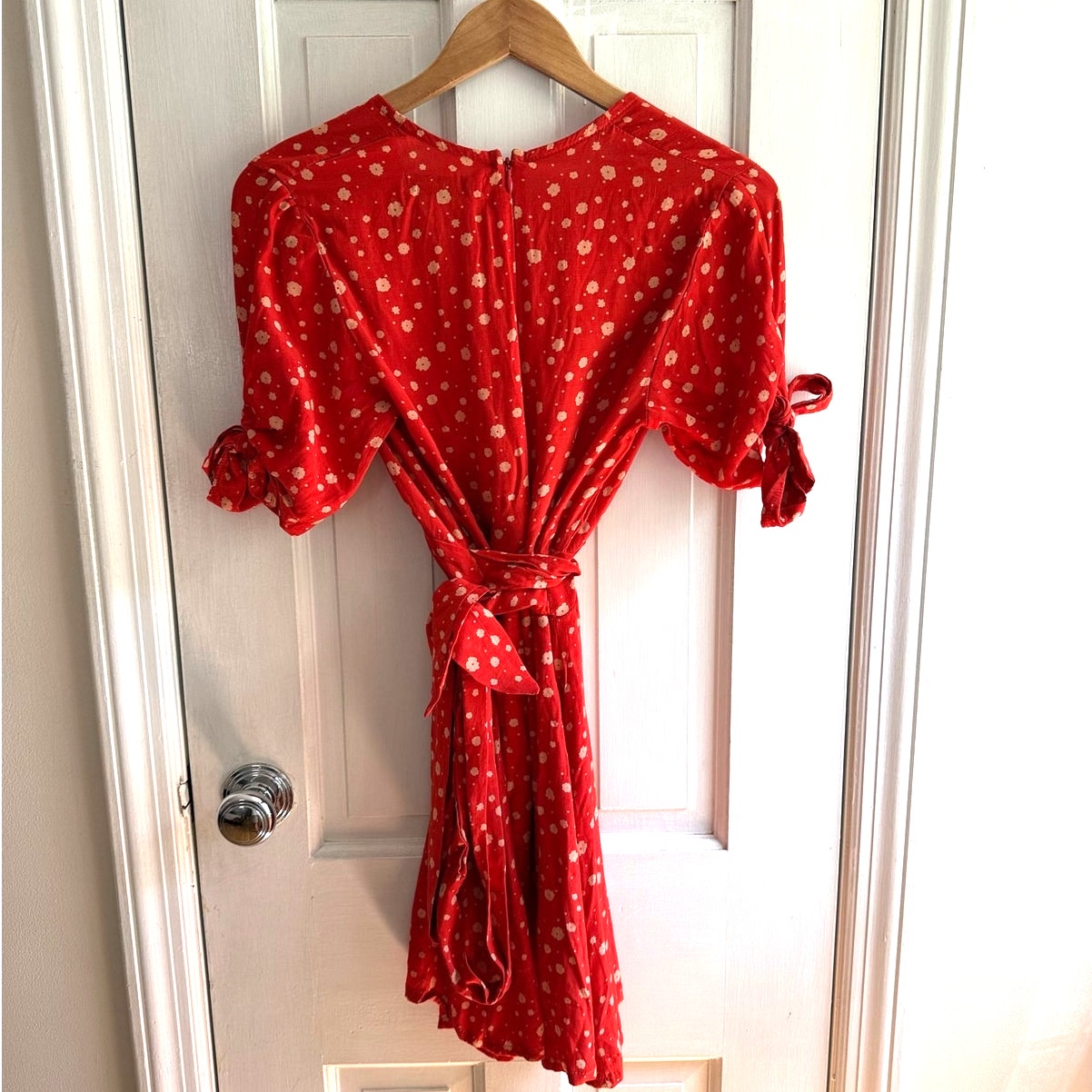 Faithfull The Brand Red Polka Dot Midi Dress Short Sleeve Belted Size 4 US EUC