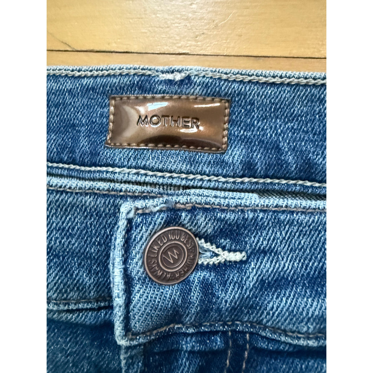 MOTHER The Insider Crop Step Fray Jeans Size 32 | Reckless On A Shiny White Vespa
