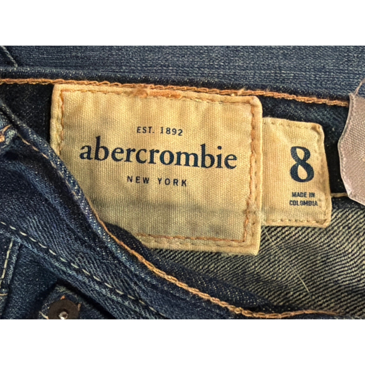 Vintage NWT Abercrombie & Fitch Kilburn Boot Jeans - Size 8