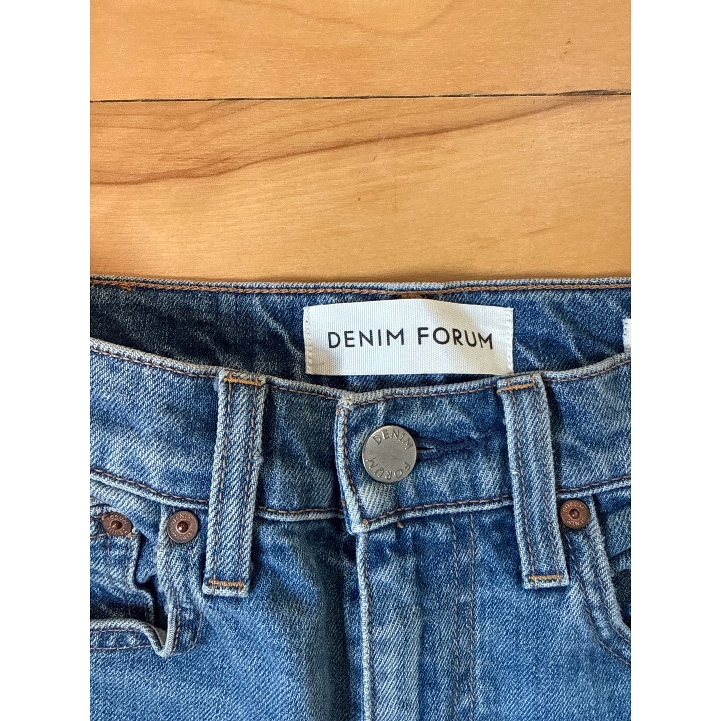 Denim Forum Aritzia Skinny Flare Jeans Size 25 Medium Wash High Rise
