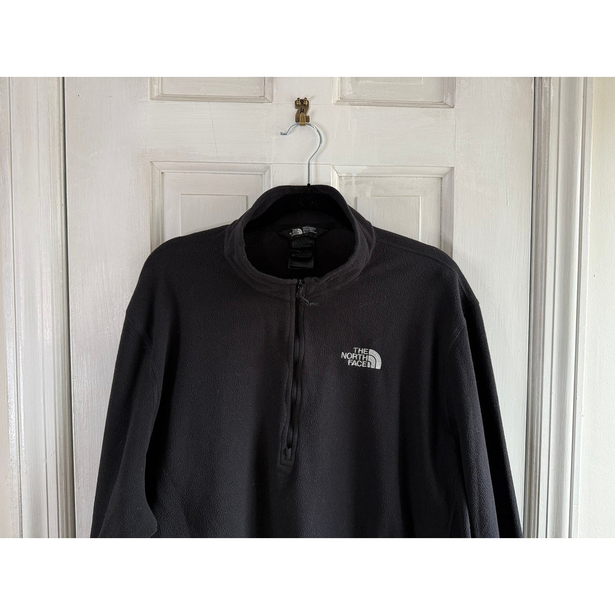 the North Face Black Quarter Zip Fleece - XL