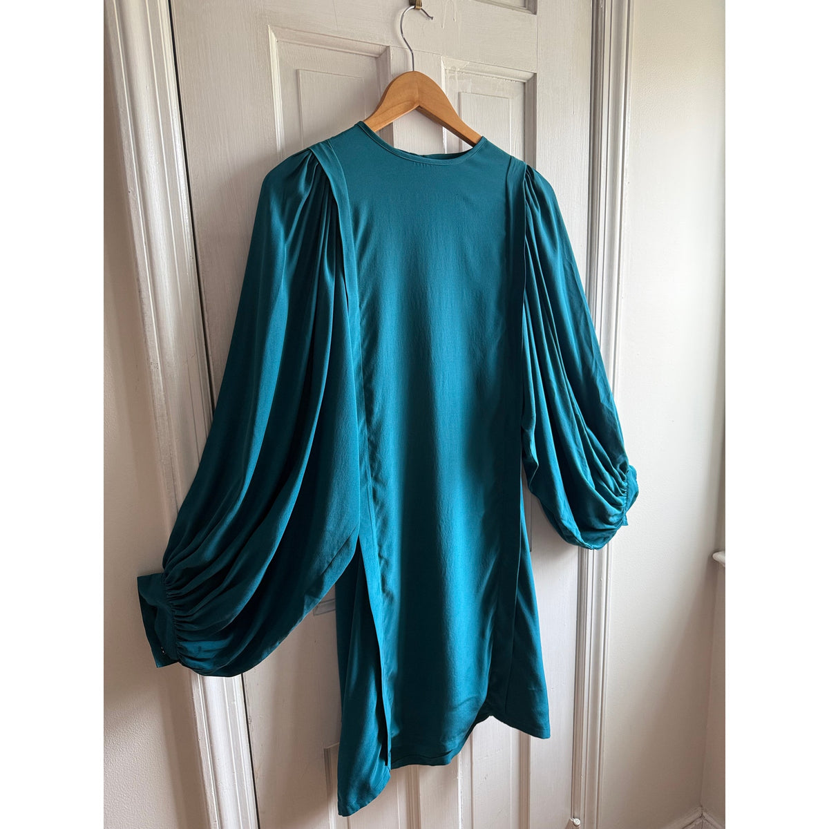 Linus Emerald Green 100% Silk Mini Dress - Balloon Sleeve EUC Size 4