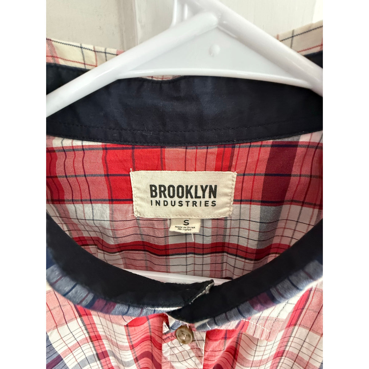 Brooklyn Industries Red, White, & Blue Plaid Button Down Shirt - Size Small