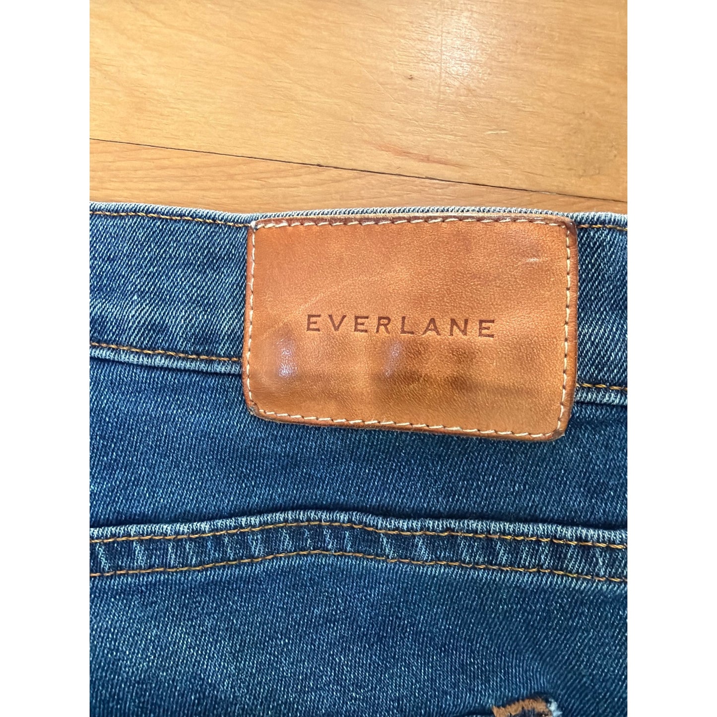 Everlane 28  Mid Rise Slim Fit Blue Jeans