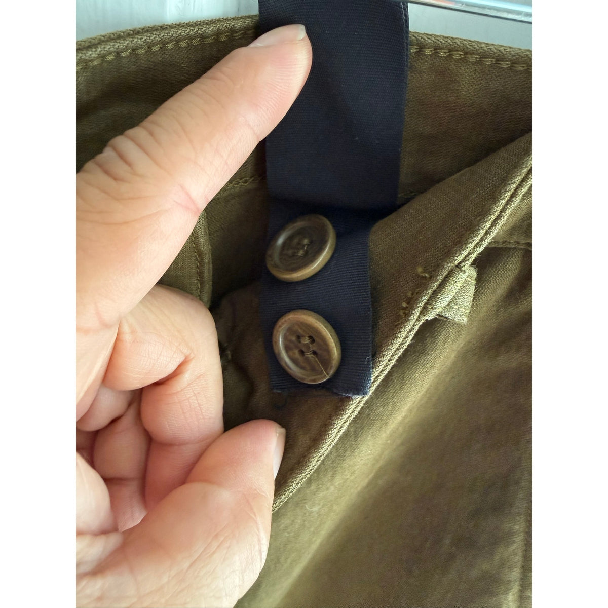 COS Olive Green Tailored Trousers Pants Women's Size 6 Minimalist