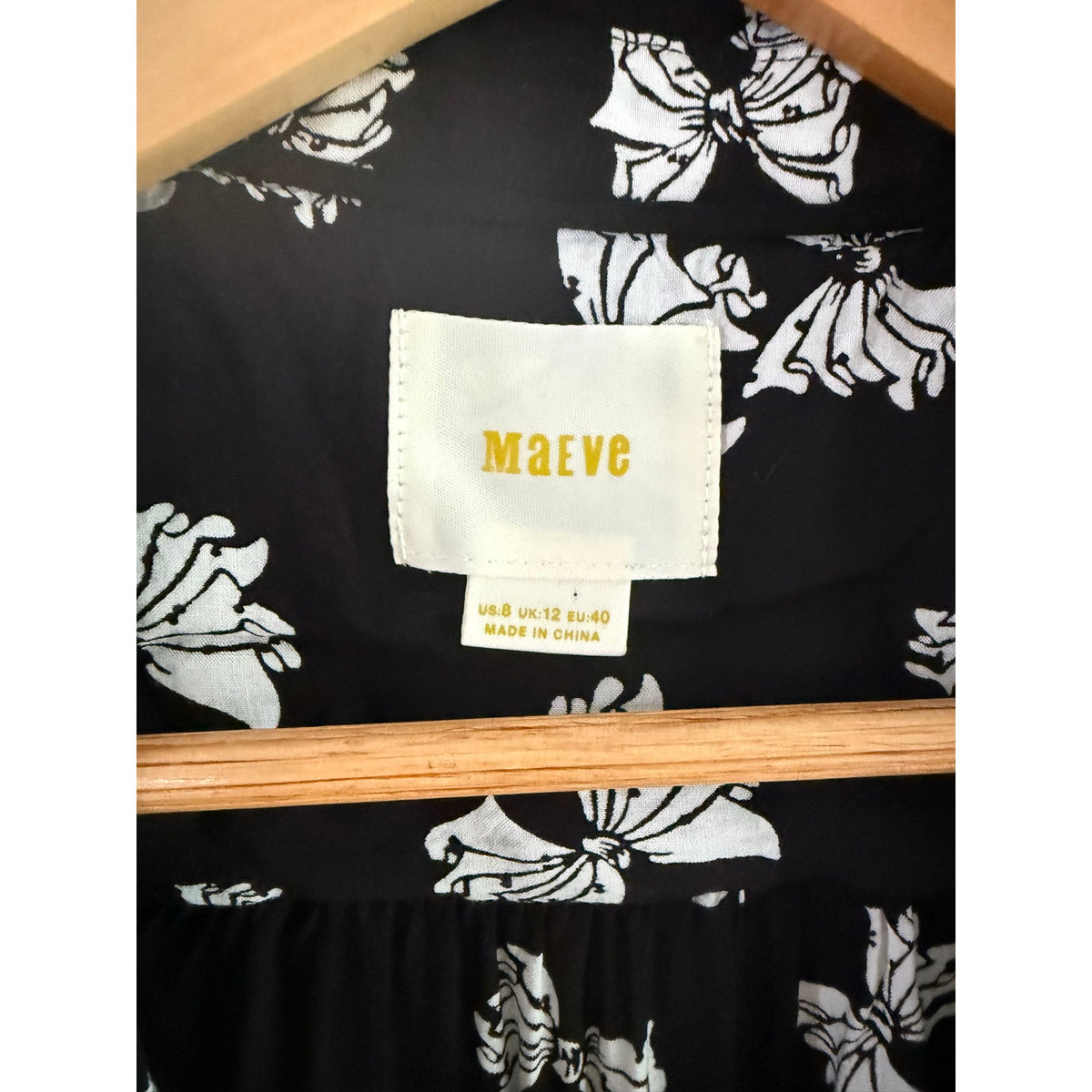Maeve Anthropologie Floral Blouse Top Size 8 US 12 UK Black White Ruffle Sheer 8