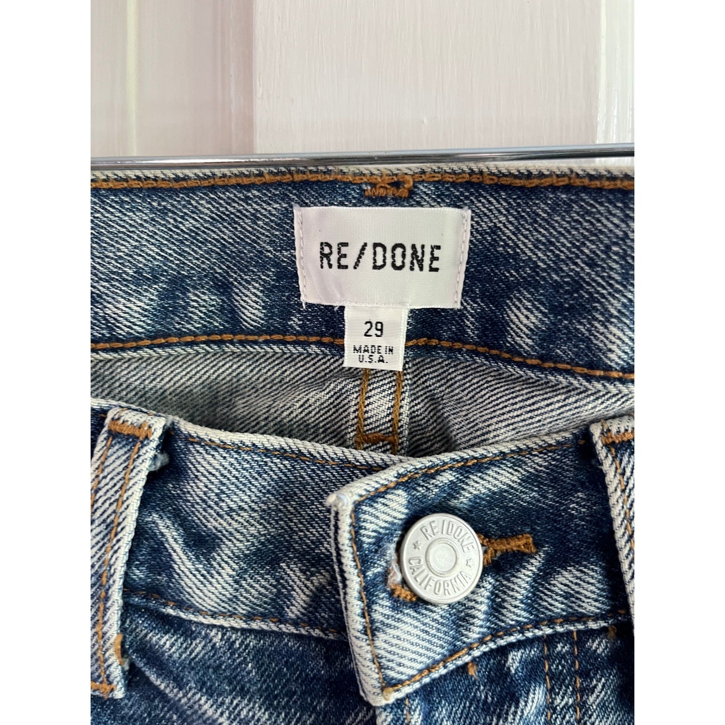NWT RE/DONE Men's 1401 Straight Jeans - Mid Worn Light Blue 👖✨