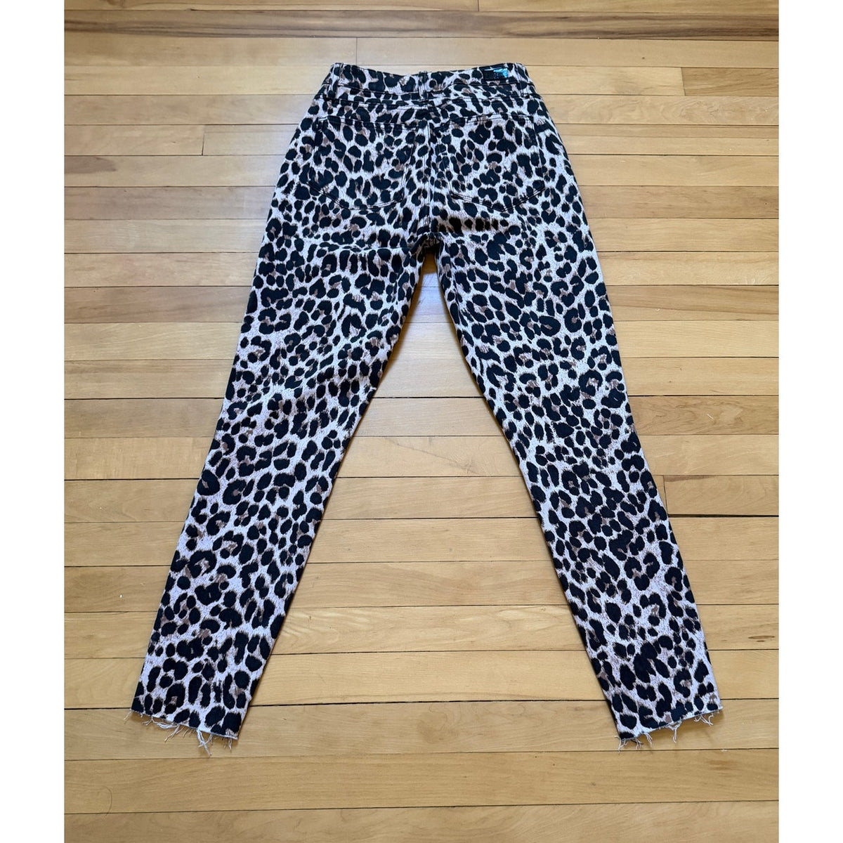 Paige Hoxton Ankle High Rise Pink Leopard Print Jeans Size 29 Raw Hem | NWT