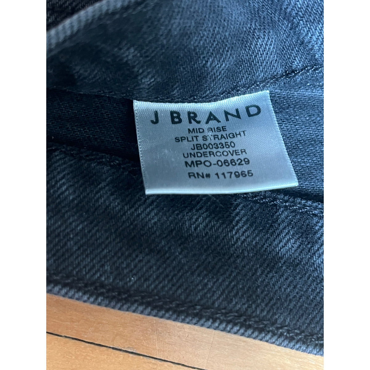 J Brand Mid Rise Split Straight Undercover Jeans 25 EUC
