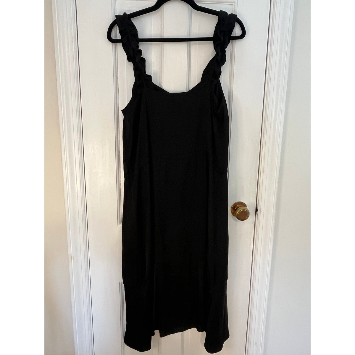 ☀️ Who What Wear Black Ruffle Strap Tie-Waist Midi LBD Breezy Summer - Sz M