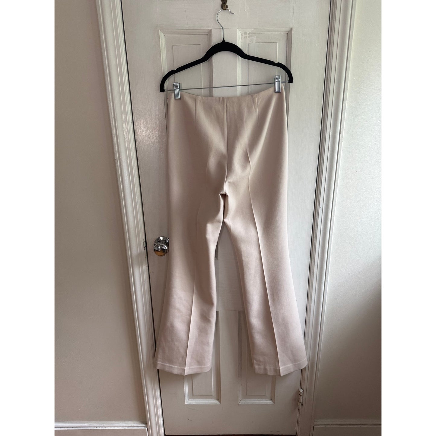 Theory Demitria DF Saxton Virgin Wool Flare Pants Off-White Cream Size 4 | EUC