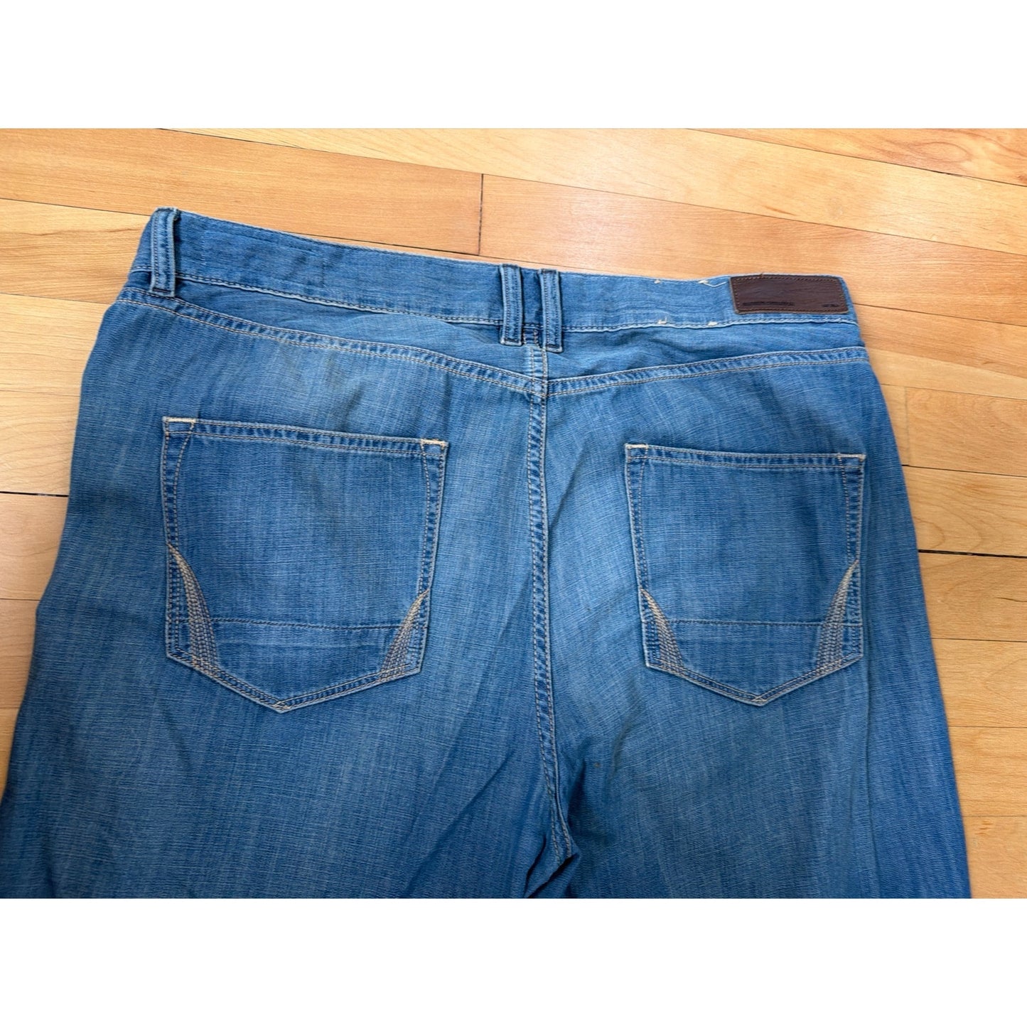 AllSaints Reeves Boyfriend Jeans Size 32 Spital fields Distressed Blue Denim EUC
