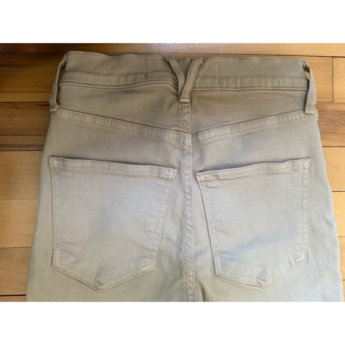 Veronica Beard Carolina Flare Jeans Size 24 Stone Khaki High Rise Ankle Crop EUC