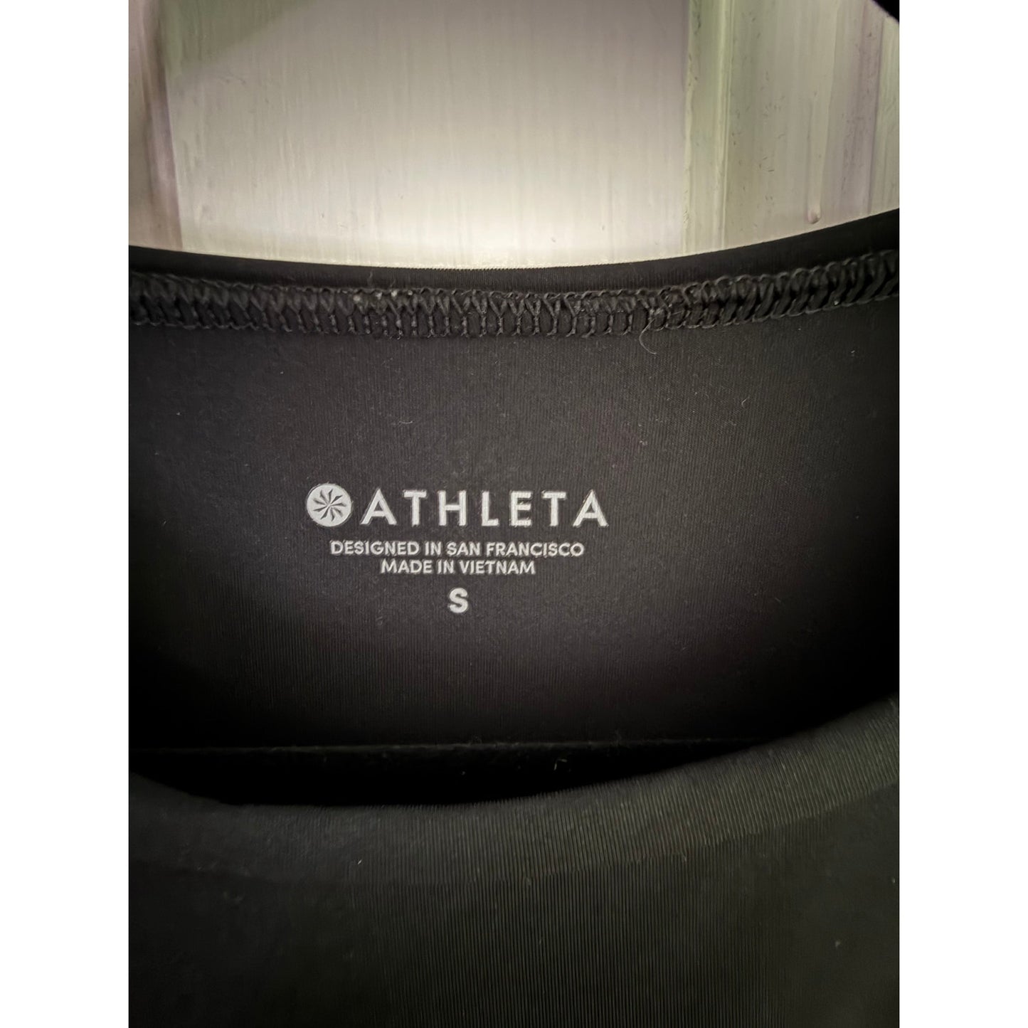 Athleta Black Sleeveless Shift Dress Small S EUC Mesh Trim Travel Casual