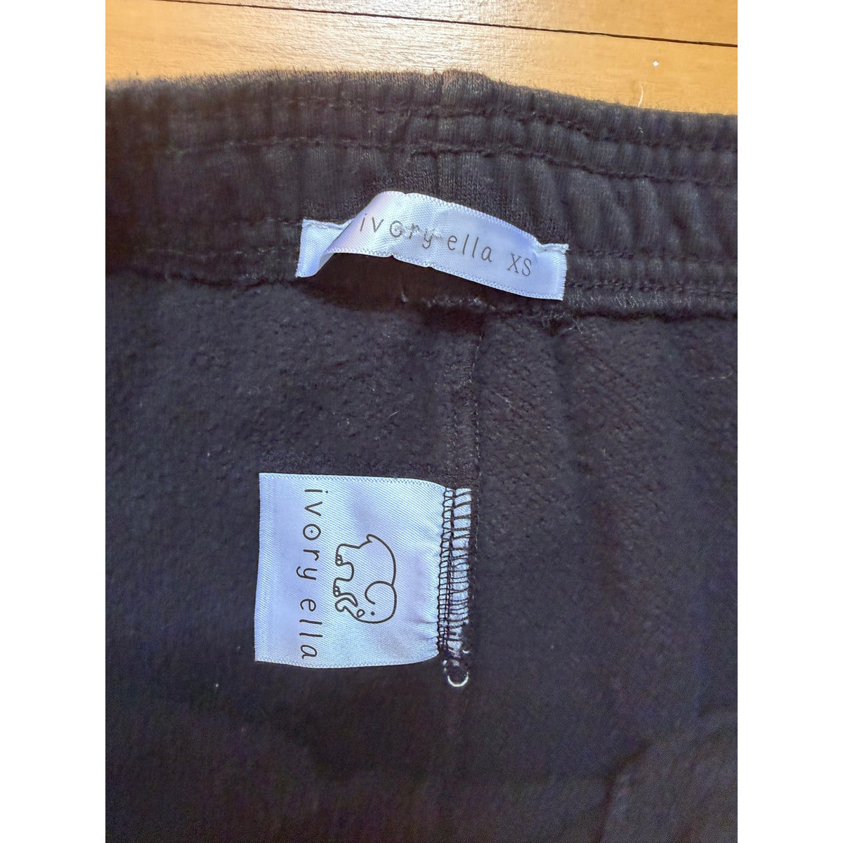 Ivory Ella Dark Brown Iconic Logo Fleece Jogger Sweatpants Size XS EUC