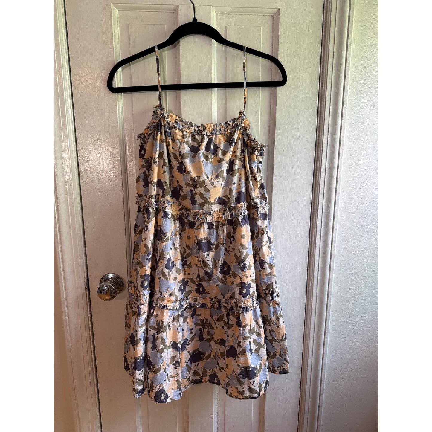 Rails Caralyn Mod Floral Tiered Mini Dress Size Small White Multi EUC