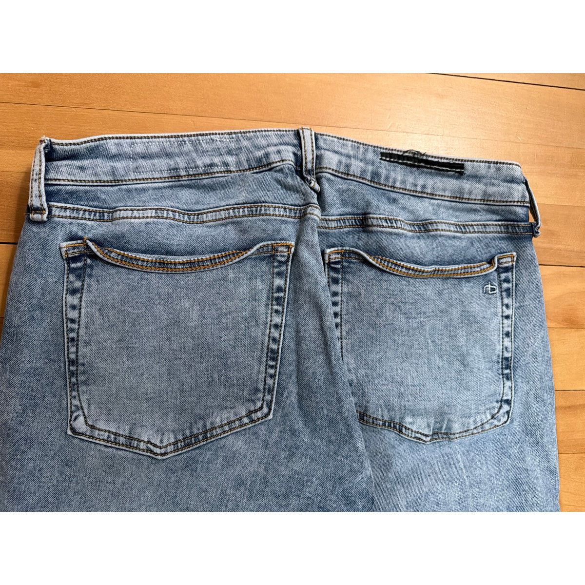 Rag & Bone Size 29 Distressed Low Rise Light Wash "Nora" Jeans