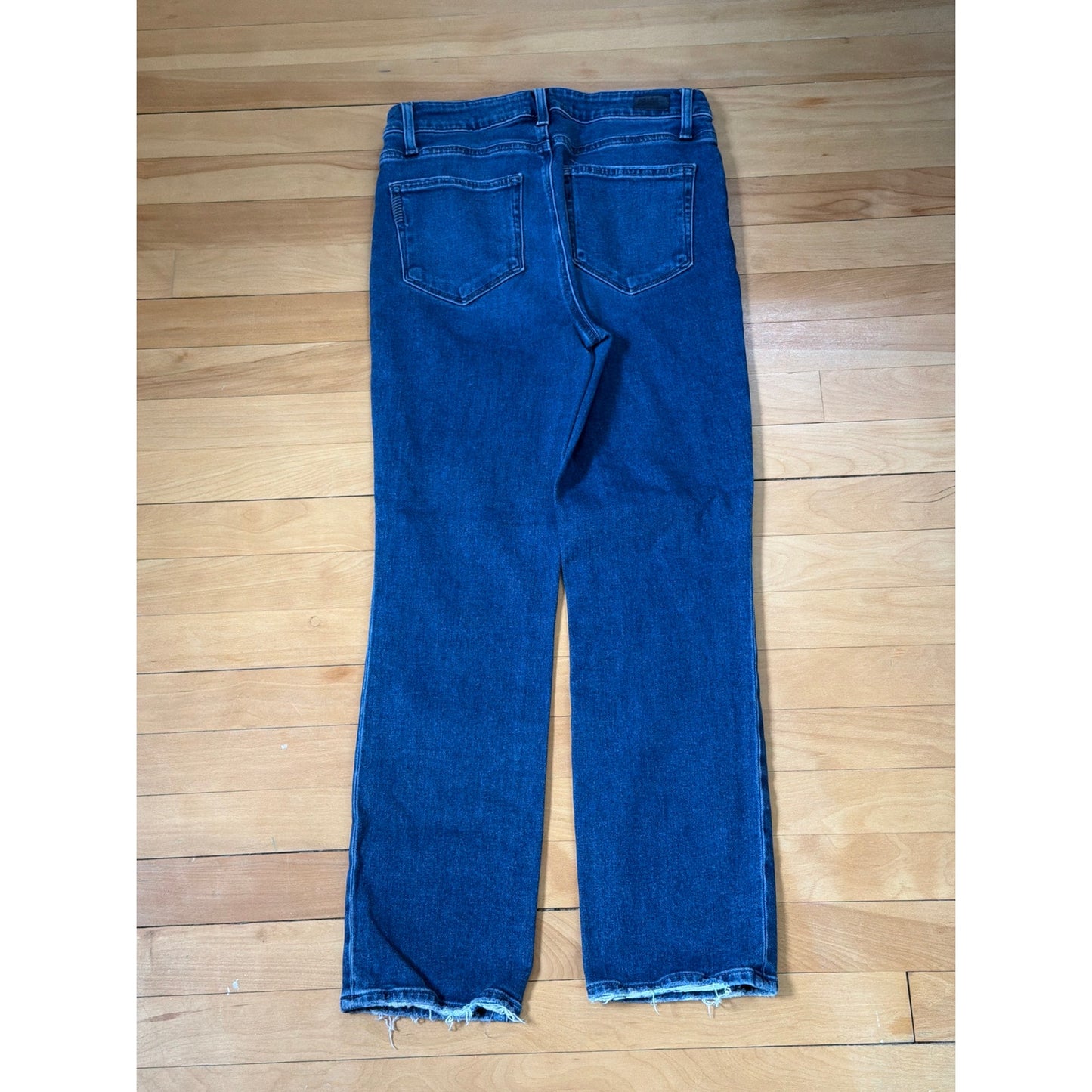 Paige Size 28 Cindy Style Dark Wash MidRise Skinny Jean