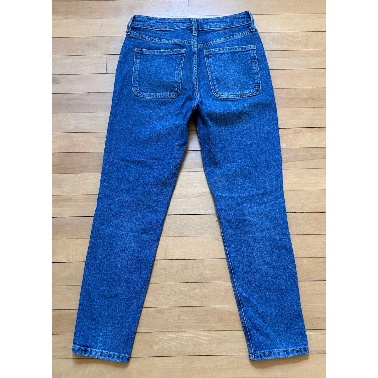 Anthropologie Pilcro Distressed Straight Leg Jeans 25 Medium Wash
