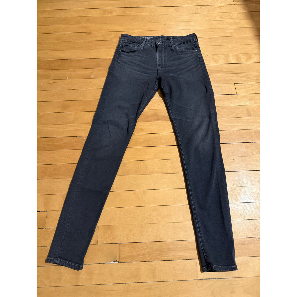 AG Black Farrah Skinny Jeans - High Rise - Size 28 Reg