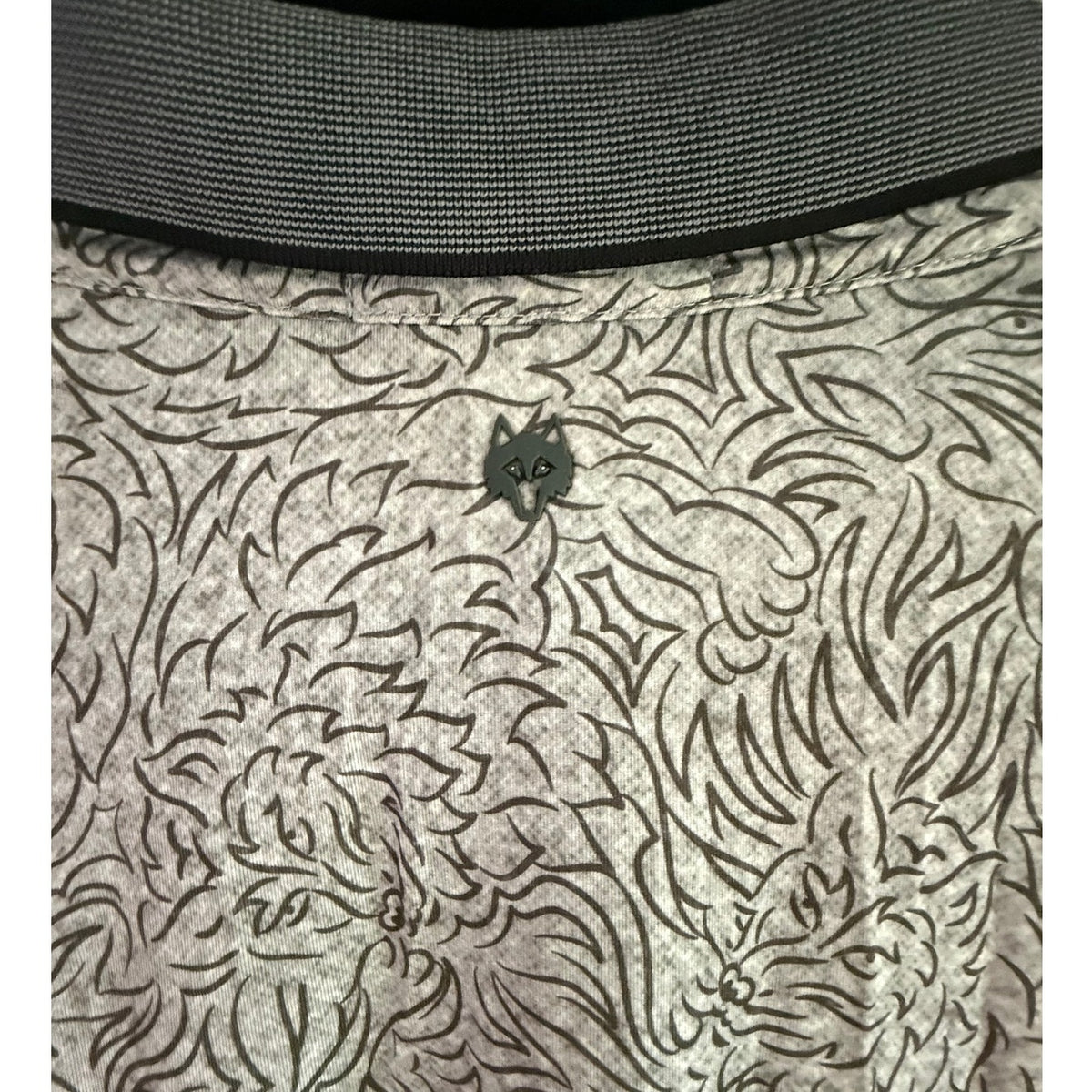 Greyson Clothiers Golf Polo Large L Wolf Print The Shadows Grey AOP EUC