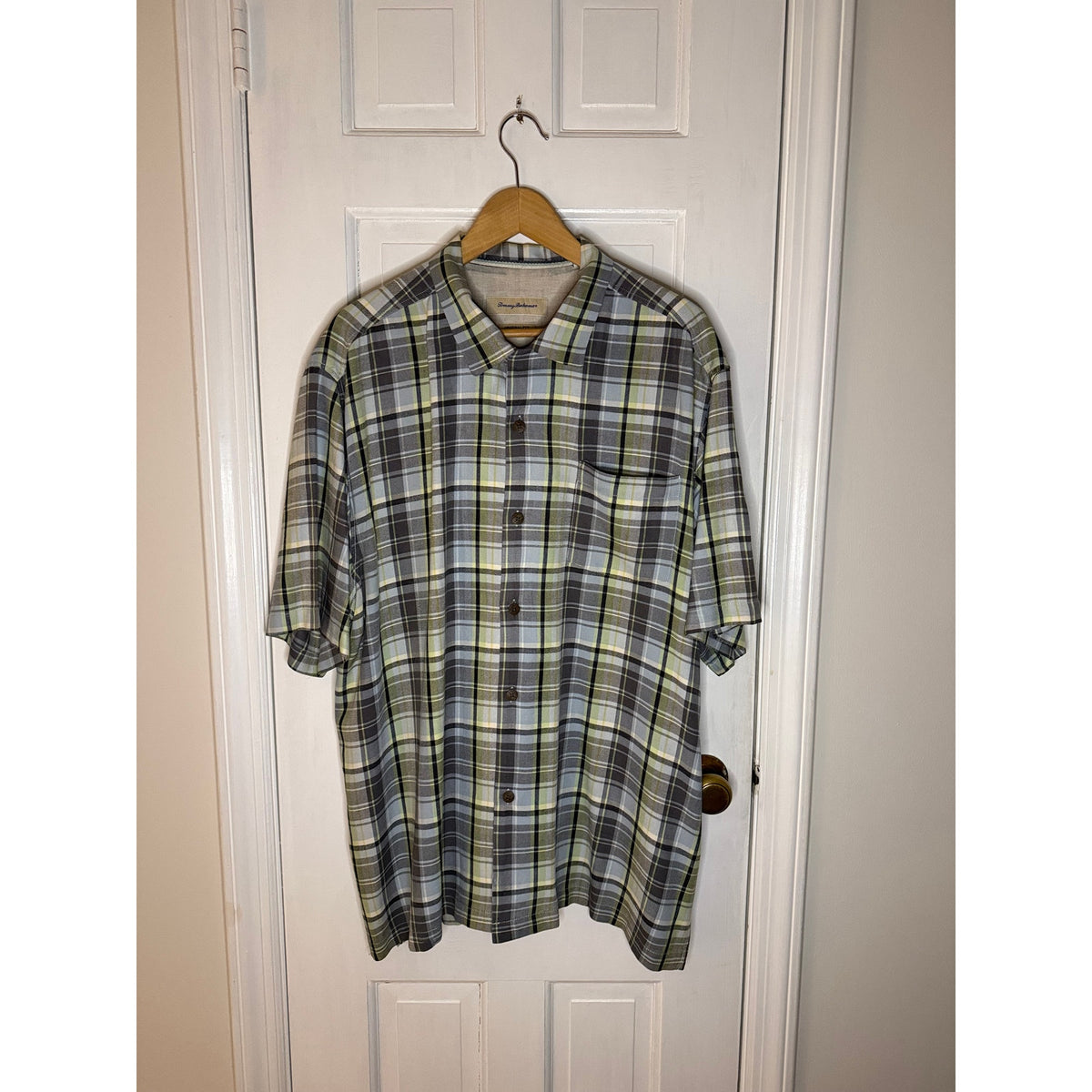 Tommy Bahama Silk Short Sleeve Button Down Plaid - X-large