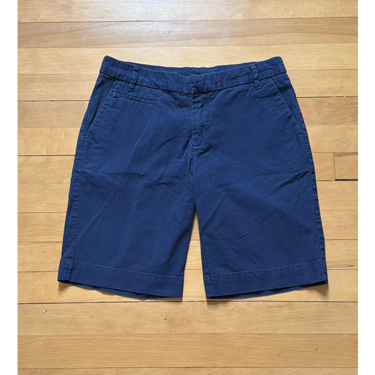 Patagonia Women's Size 6 Navy Blue Bermuda Shorts - Lightweight & Durable
