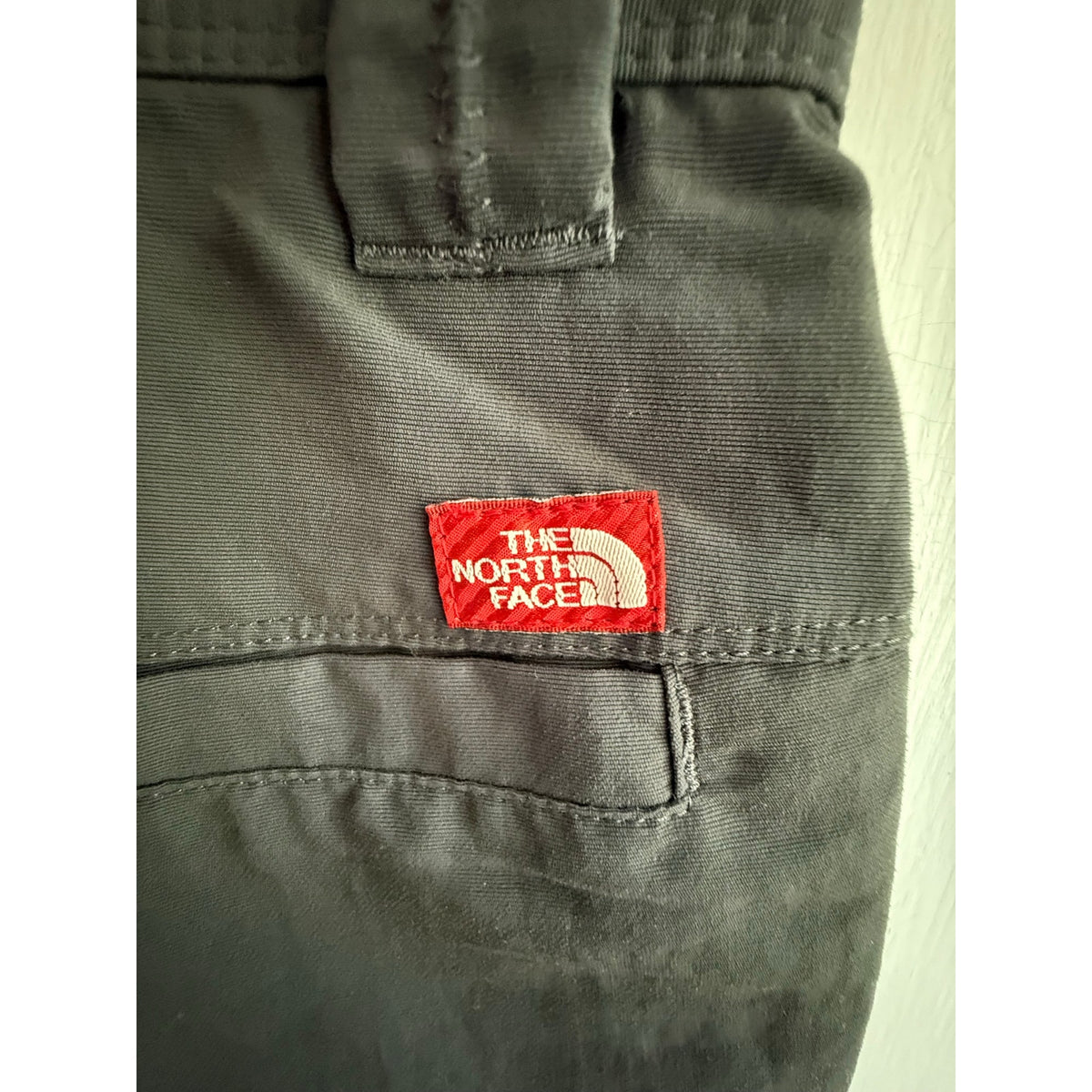 The North Face Women's Hiking Pants - Size 30 (Medium)