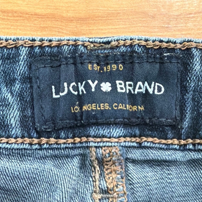 Lucky Brand Size 27 Sweet Straight Low Rise Straight Fit Dark Wash Jean