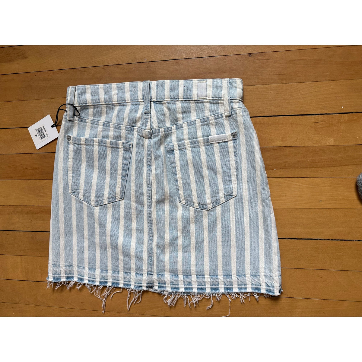 NWT 7 For All Mankind Striped Blue/White Denim Mini Skirt, SIZE 25