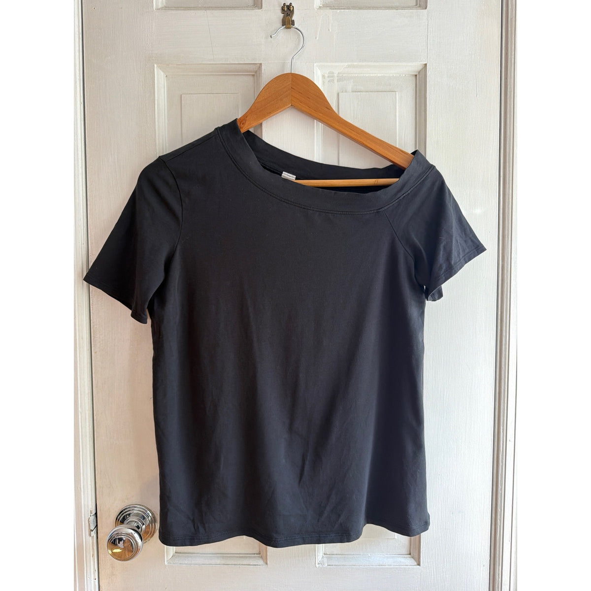 Lululemon Black Off-The-Shoulder Asymmetric Pima Cotton Short Sleeve Top S
