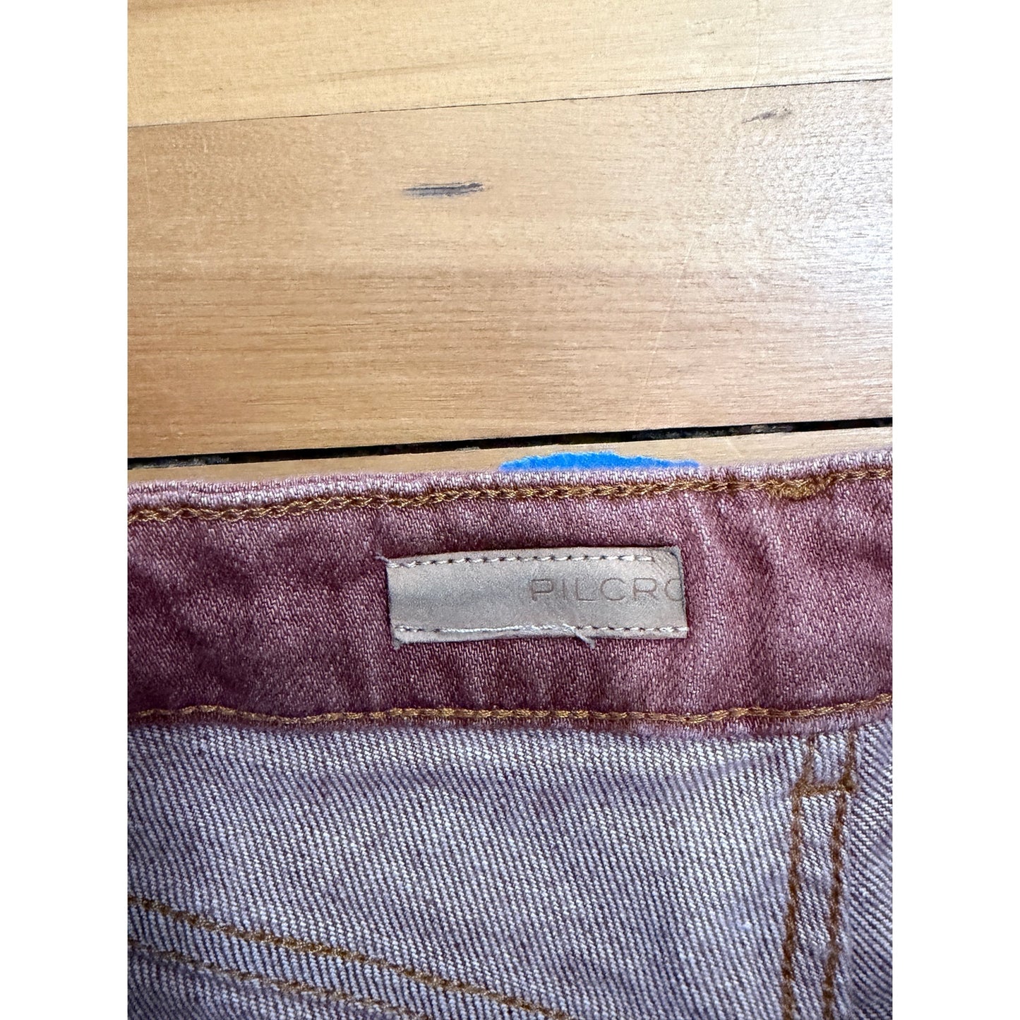 Anthropologie Pilcro The Vintage Straight Jeans 25 Red Rust Pink Distressed Cut