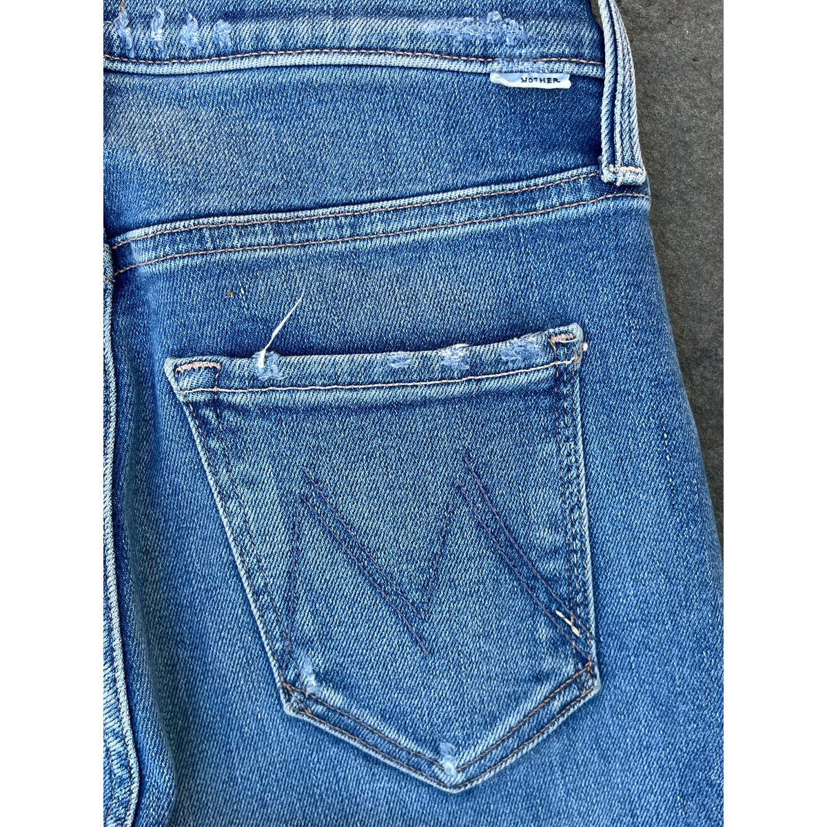 MOTHER The Tripper Ankle Fray Jeans Play Like a Pirate High Rise Crop 25