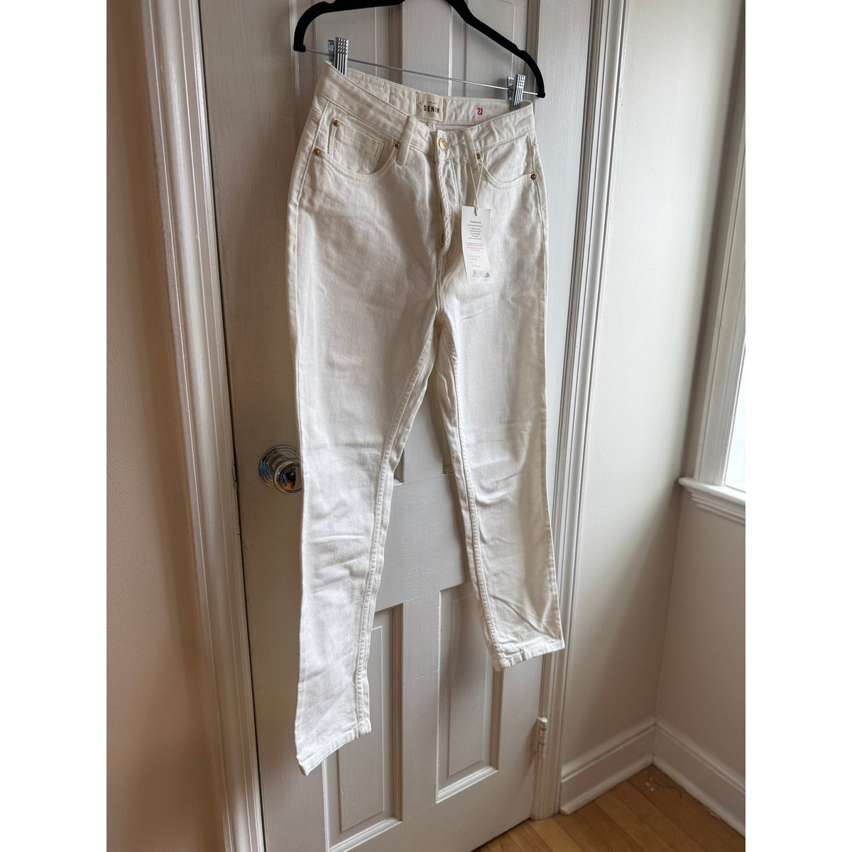 NWT Sezane Le Brut Sexy Ecru Jeans 27 - High Rise Straight Leg Denim