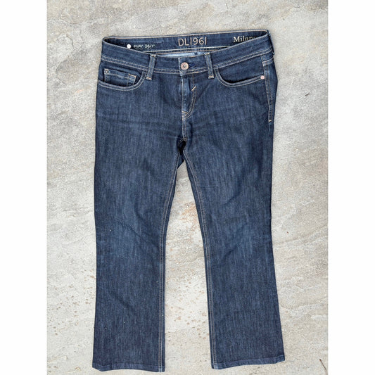DL1961 Milano 4Way 360 Stretch Dark Wash Straight Jeans Size 29 Inseam 30