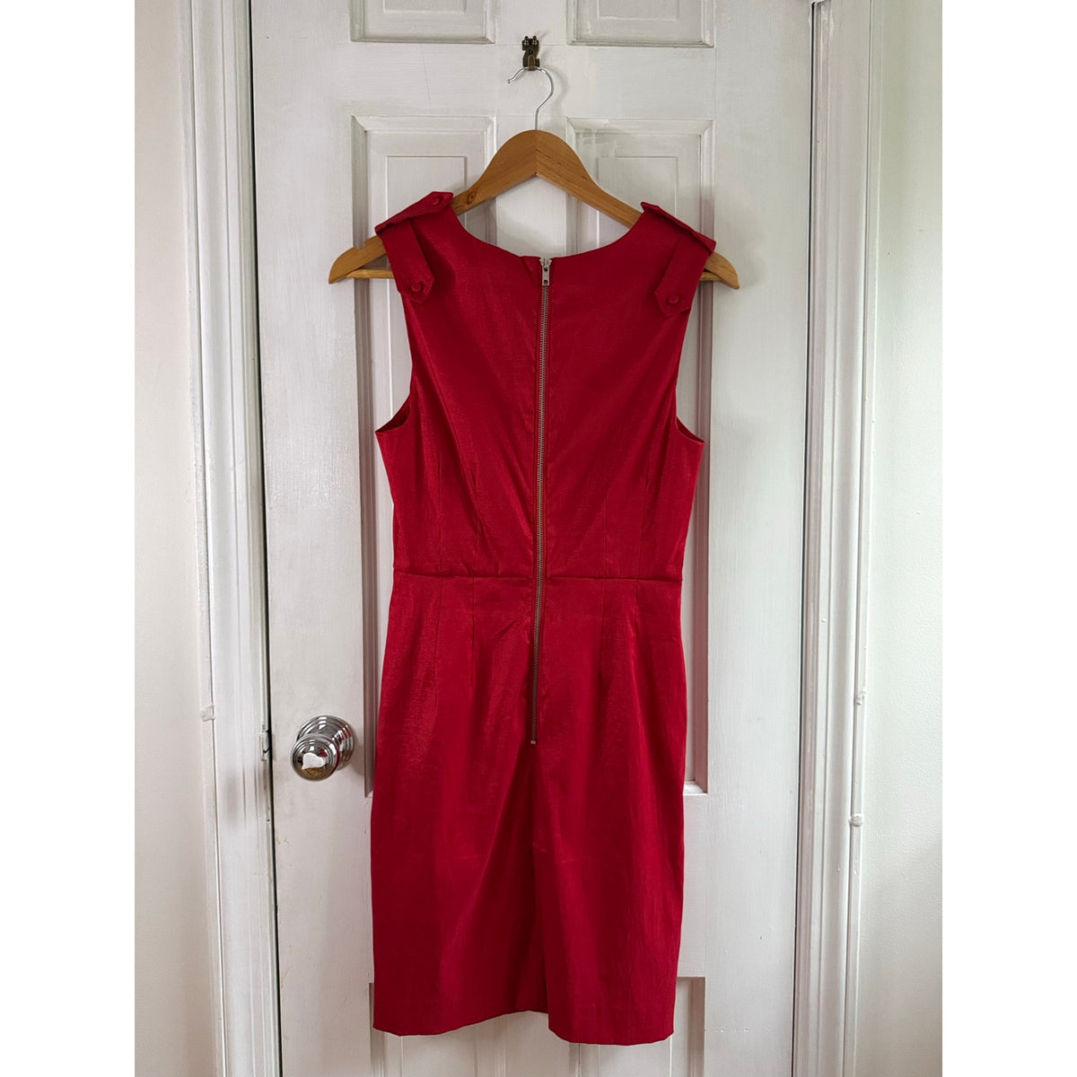 W118 by Walter Baker Red Dress Size Small Sleeveless Zip Back EUC