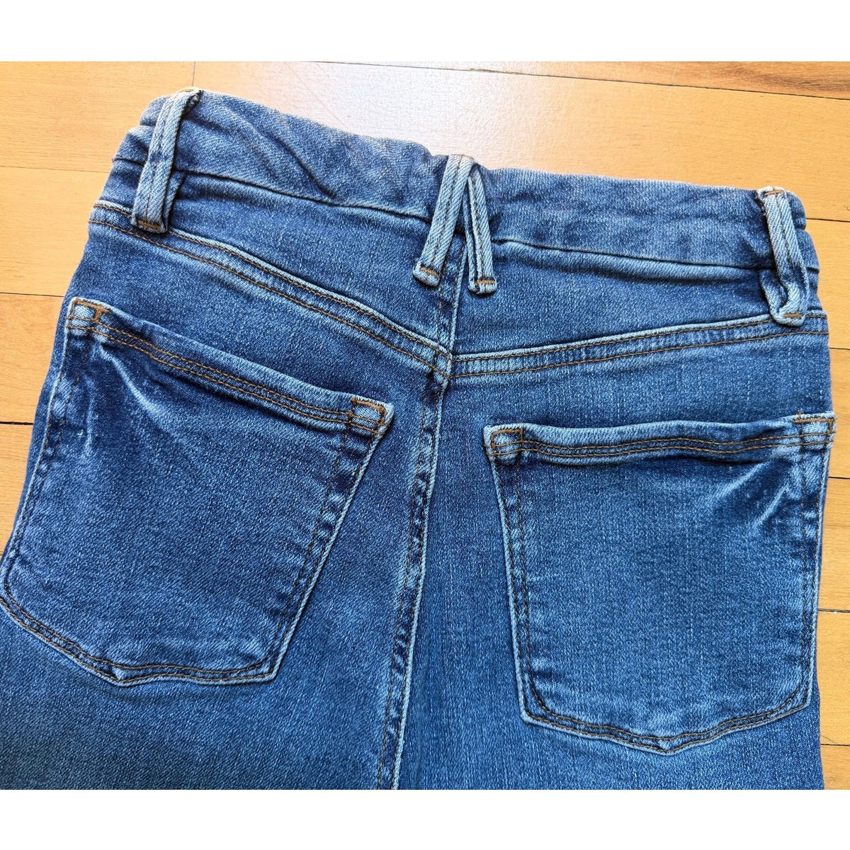 Good American Good Curve Straight Jeans Size 0/25 High Rise Medium Wash EUC