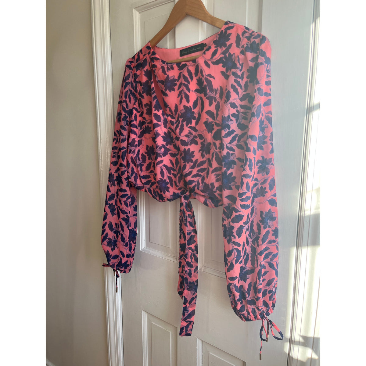House of Harlow 1960 Ali Top Pink Blue Floral Tie Sleeve V-Neck Crop Medium