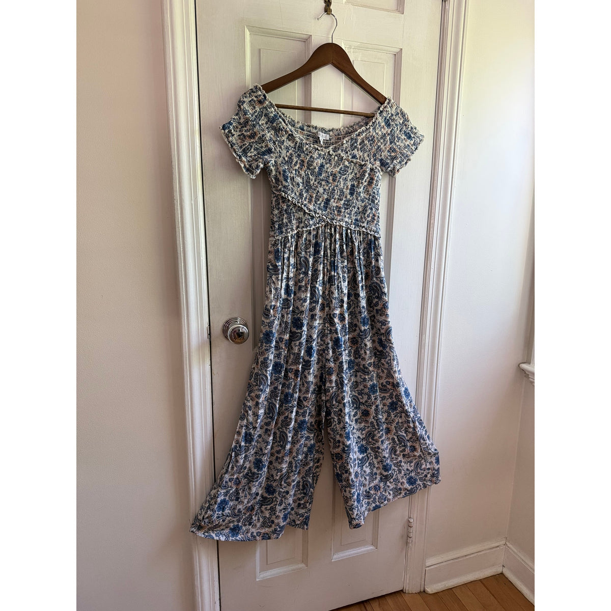 Patrons of Peace Blue Floral Smocked Wide Leg Jumpsuit XS EUC
