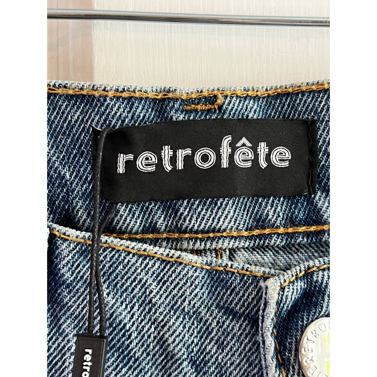 🗽 NWT Retrofete Maggie Super Distressed Jeans IT 24, US 27