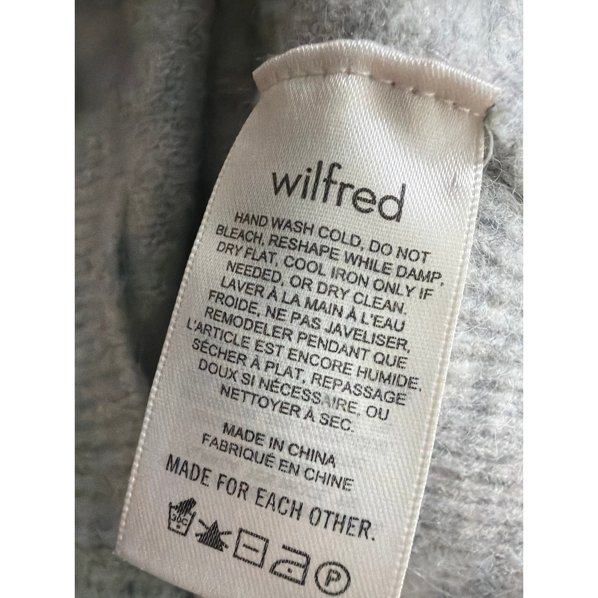 Wilfred Free Aritzia Gray Turtleneck Knit Sweater Long Sleeve Size Large L