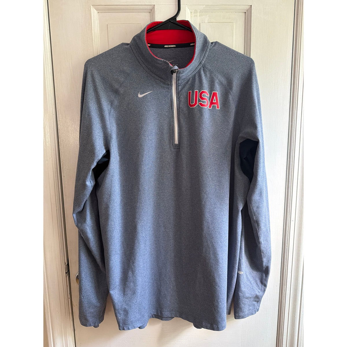 Nike USA Running Men's Medium Blue Gray Dri-Fit Quarter Zip American Flag EUC
